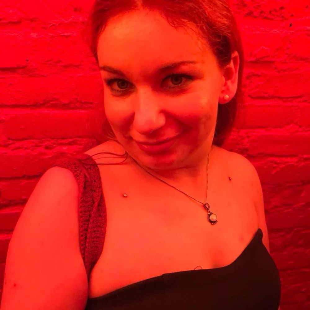 Meet your Posher, Lauren